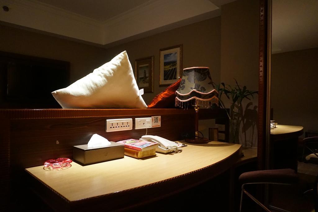 Bremen Holiday Hotel Harbin Buitenkant foto