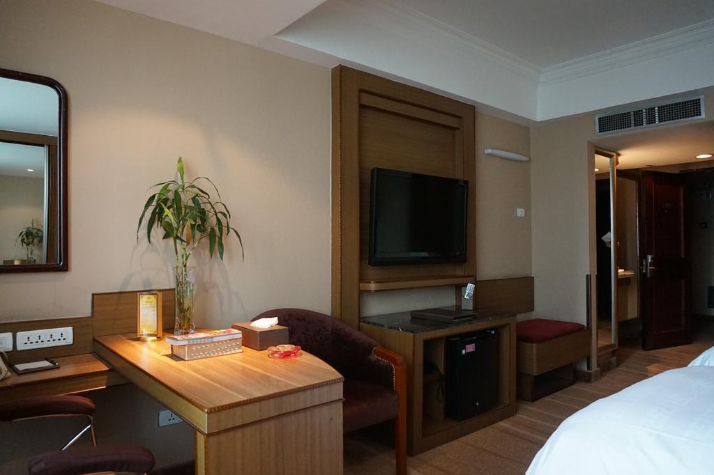 Bremen Holiday Hotel Harbin Buitenkant foto