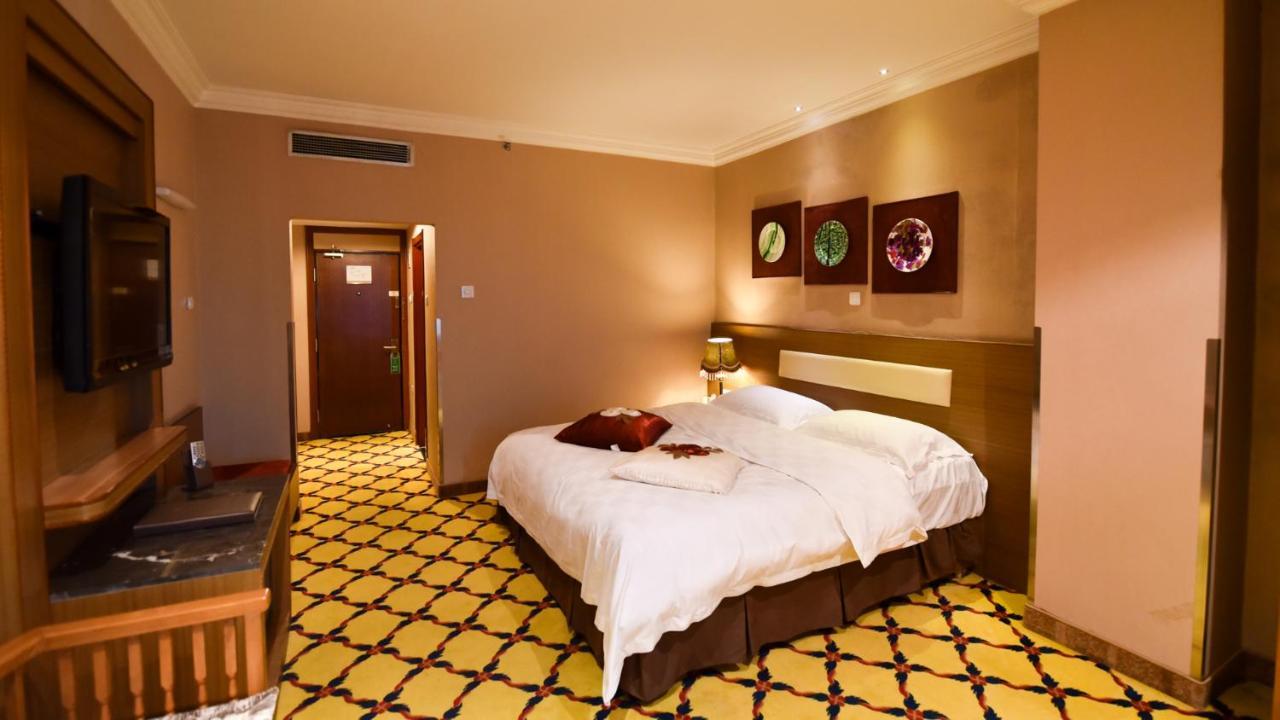Bremen Holiday Hotel Harbin Buitenkant foto